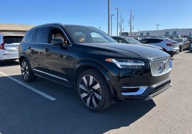 2023 Volvo XC90 Recharge Plug-In Hybrid Ultimate