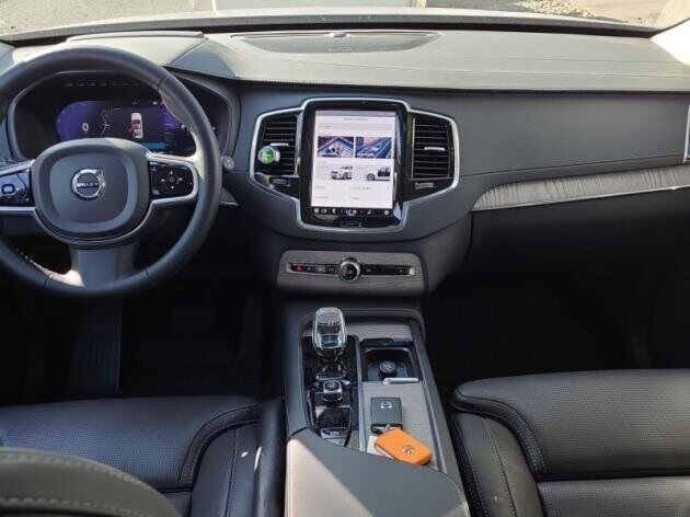 2023 Volvo XC90 Recharge Plug-In Hybrid Ultimate Vented Massage Seats Head-Up Display Portland OR