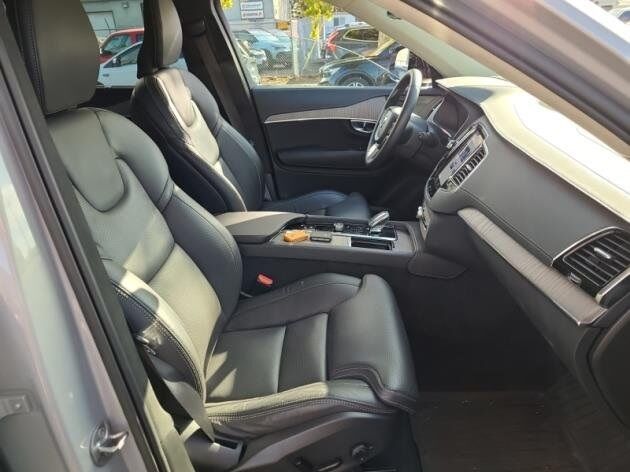2023 Volvo XC90 Recharge Plug-In Hybrid Ultimate Vented Massage Seats Head-Up Display Portland OR
