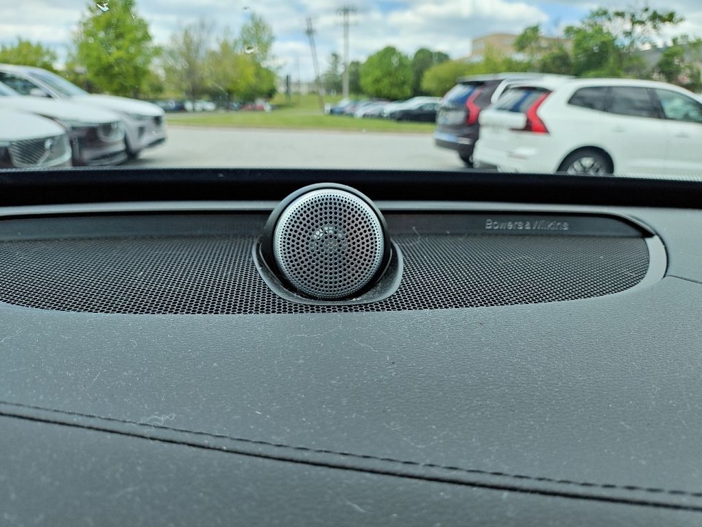 2023 Volvo XC90 Recharge Plug-In Hybrid Ultimate Hunt Valley MD