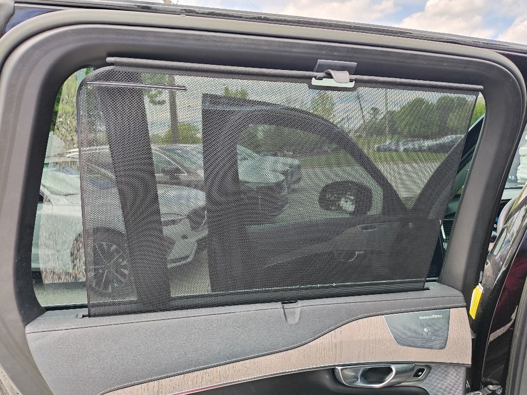 2023 Volvo XC90 Recharge Plug-In Hybrid Ultimate Hunt Valley MD