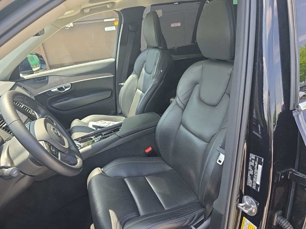 2023 Volvo XC90 Recharge Plug-In Hybrid Ultimate Hunt Valley MD