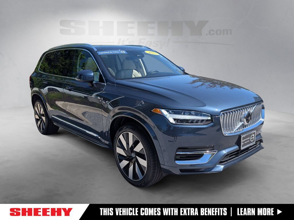 2023 Volvo XC90 Recharge Plug-In Hybrid