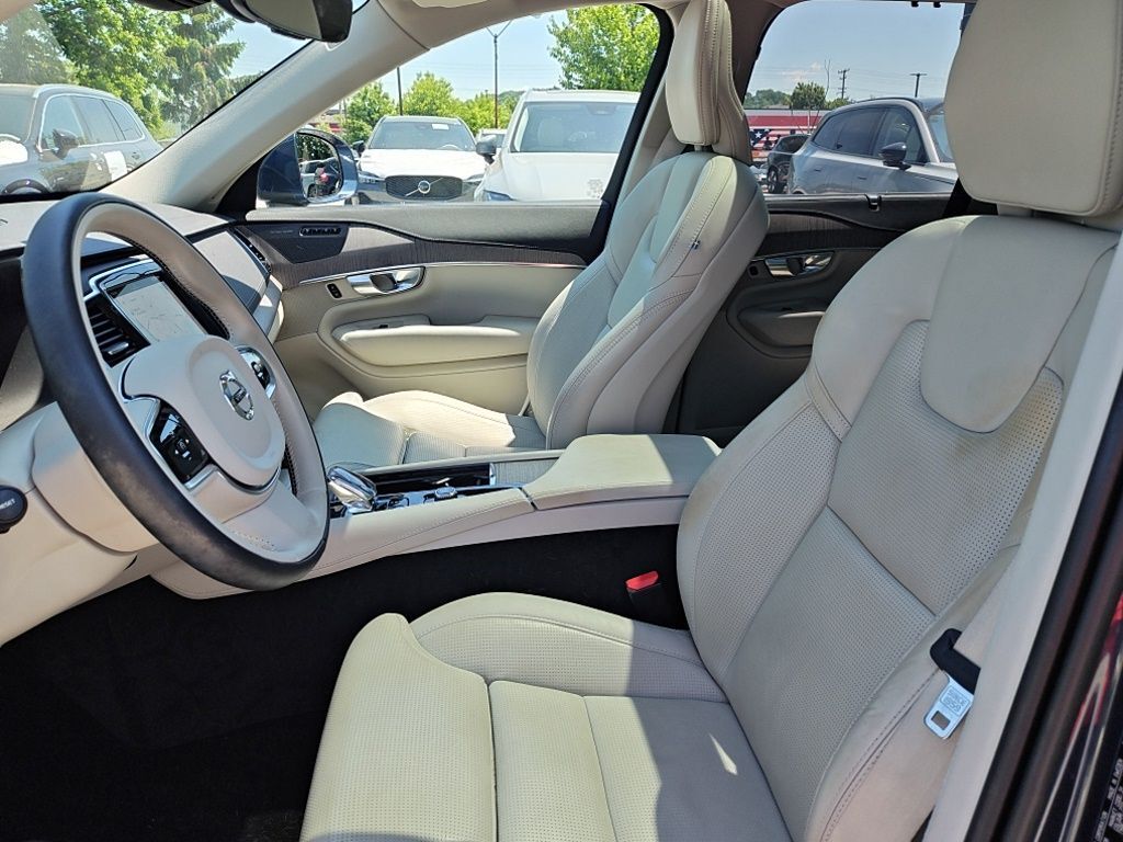 2023 Volvo XC90 Recharge Plug-In Hybrid Ultimate Hunt Valley MD