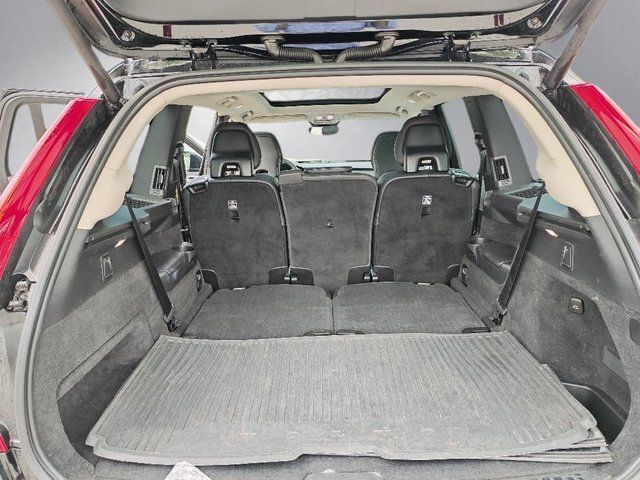 2023 Volvo XC90 Recharge Plug-In Hybrid Ultimate Hunt Valley MD