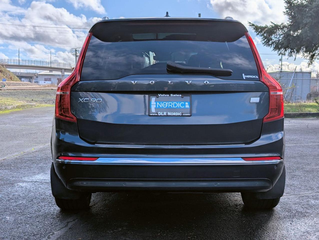 2023 Volvo XC90 Recharge T8 AWD Ext Range ULTIMATE w/Bowers &amp; Wilkins, Air Suspension * Portland OR