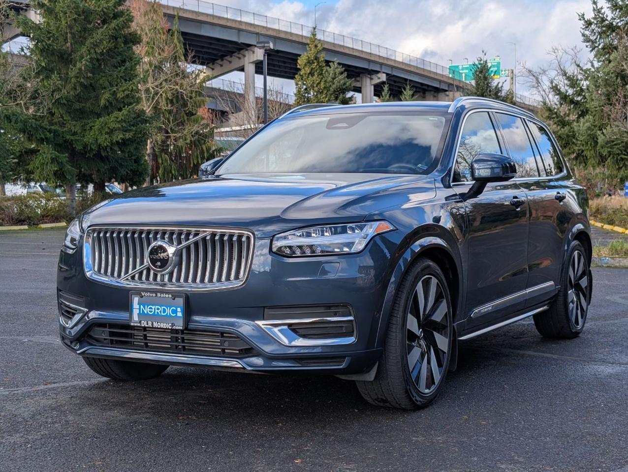 2023 Volvo XC90 Recharge T8 AWD Ext Range ULTIMATE w/Bowers &amp; Wilkins, Air Suspension * Portland OR