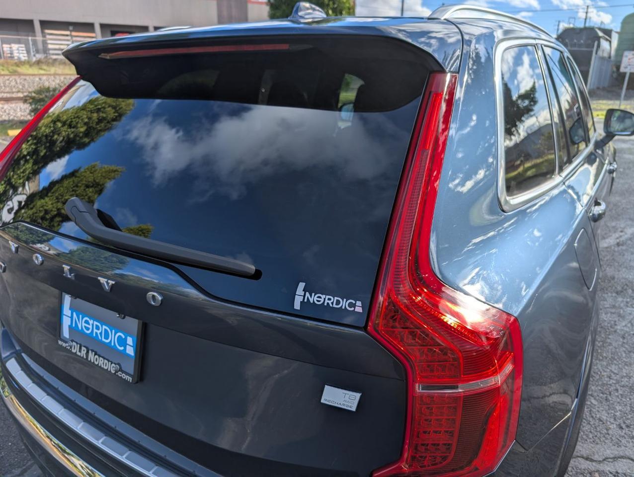 2023 Volvo XC90 Recharge T8 AWD Ext Range ULTIMATE w/Bowers & Wilkins, Air Suspension, Pilot Assist, 360 Cam & Heated Wheel Portland OR