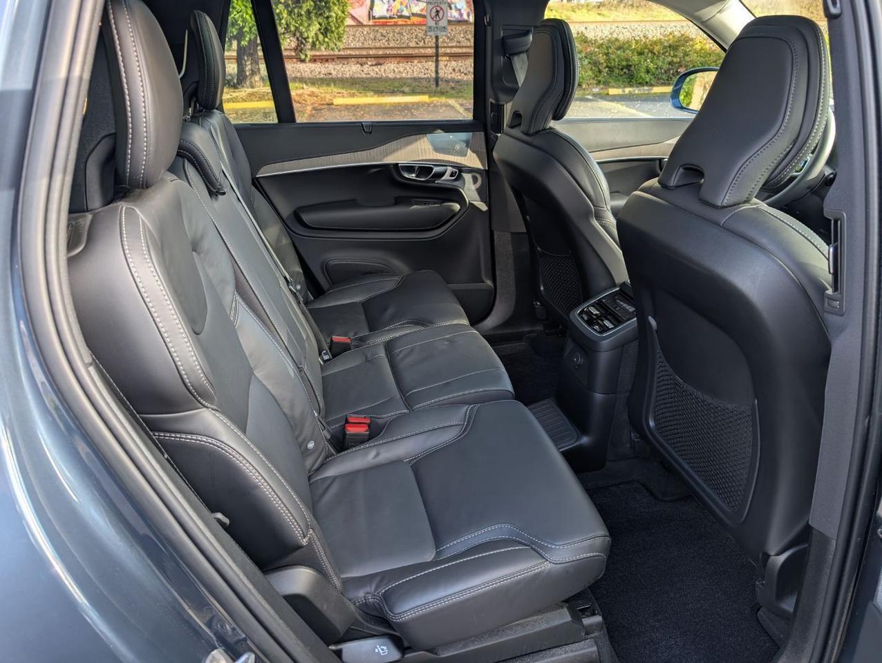 2023 Volvo XC90 Recharge T8 AWD Ext Range ULTIMATE w/Bowers & Wilkins, Air Suspension, Pilot Assist, 360 Cam & Heated Wheel Portland OR