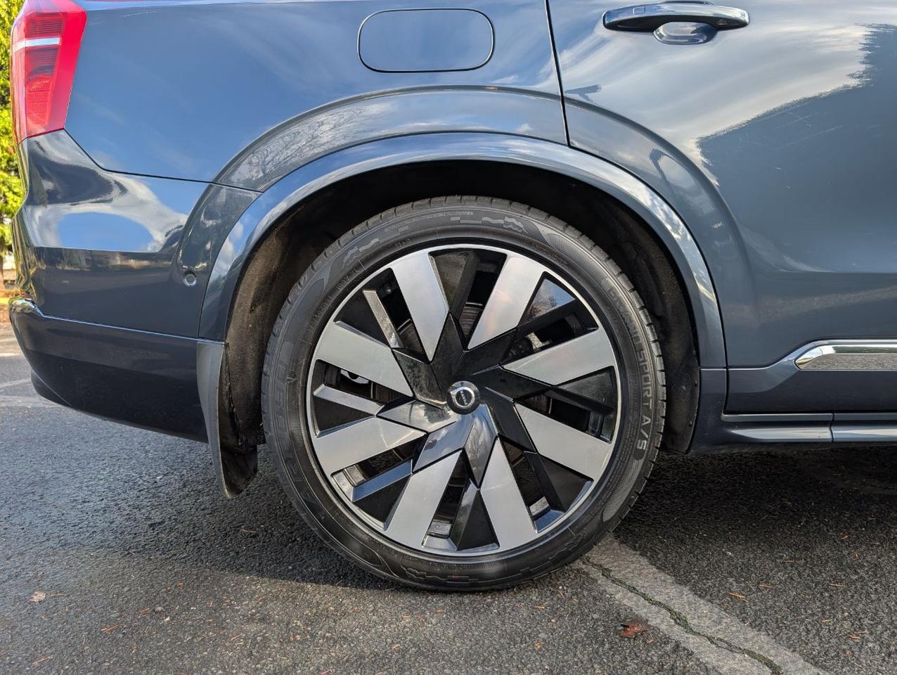 2023 Volvo XC90 Recharge T8 AWD Ext Range ULTIMATE w/Bowers & Wilkins, Air Suspension, Pilot Assist, 360 Cam & Heated Wheel Portland OR