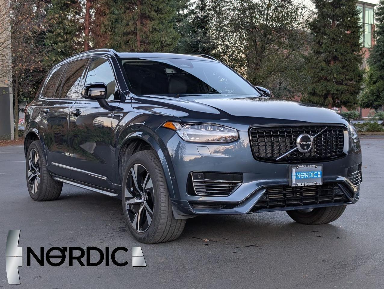 2023 Volvo XC90 Recharge T8 AWD PHEV Hybrid PLUS w/Harman Kardon, Pilot Assist, 360 Cam, 4 Heated Seats & Wheel