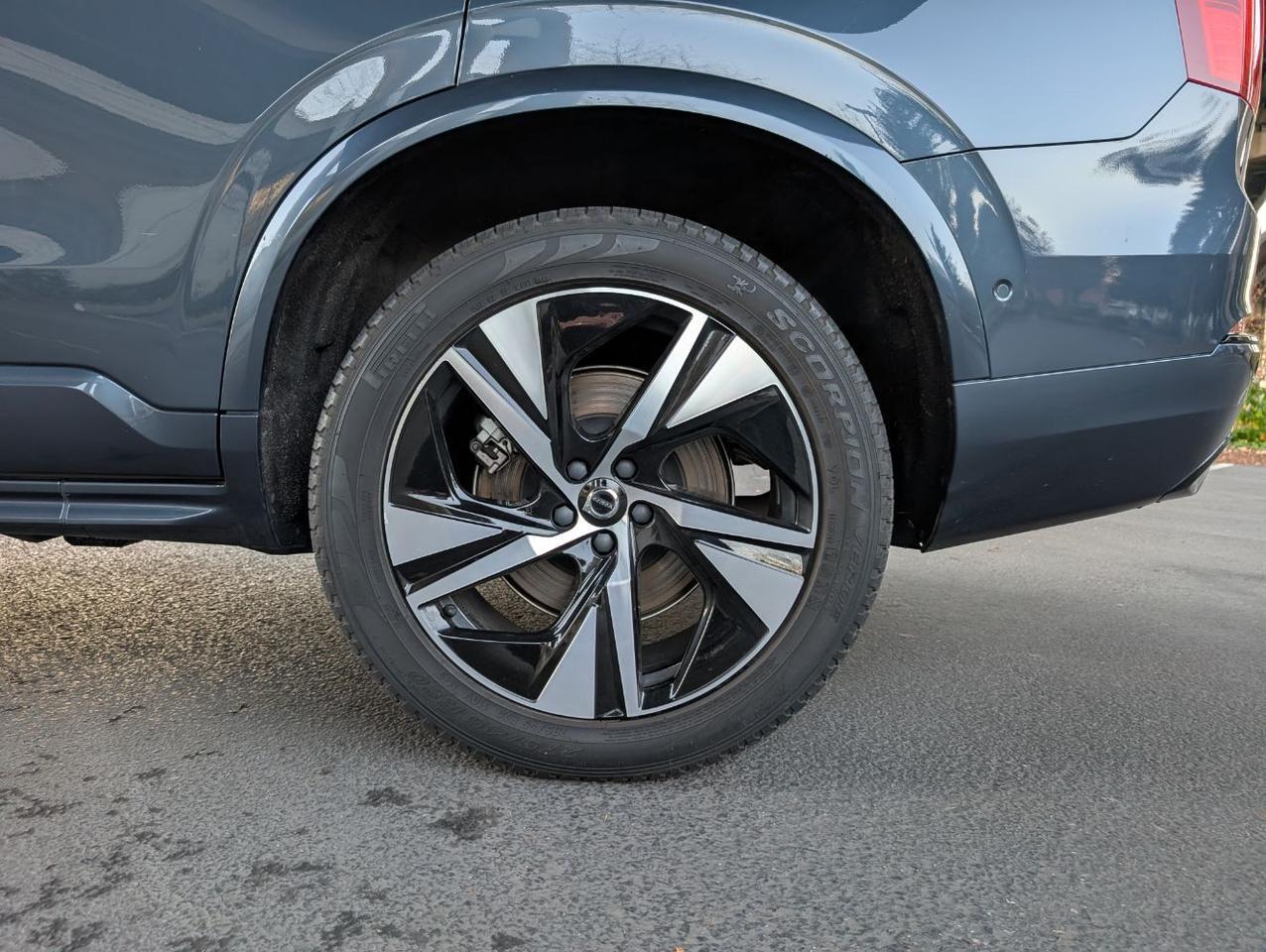 2023 Volvo XC90 Recharge T8 AWD PHEV Hybrid PLUS w/Harman Kardon, Pilot Assist, 360 Cam, 4 Heated Seats & Wheel Portland OR