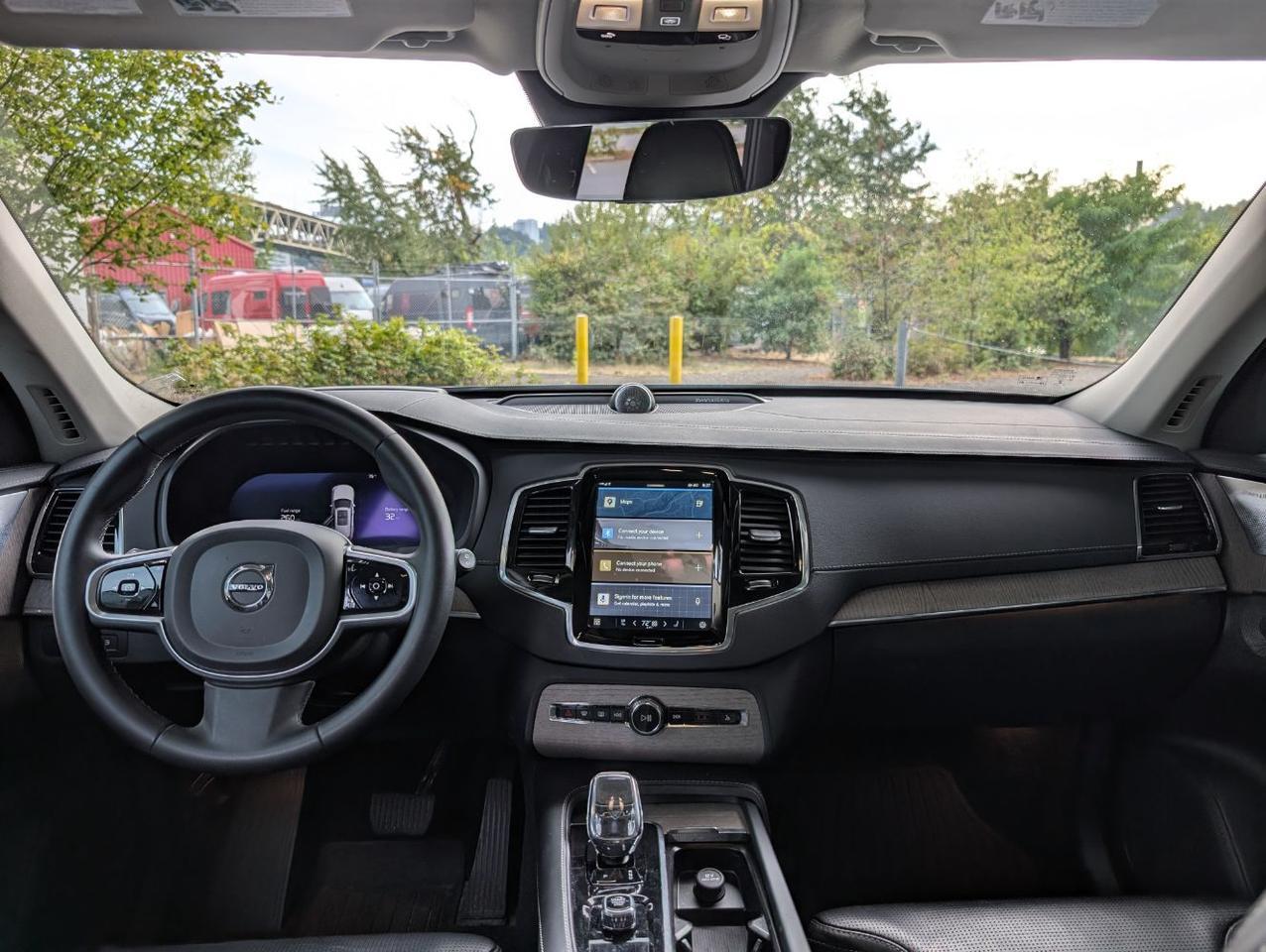 2023 Volvo XC90 Recharge T8 AWD PHEV Hybrid ULTIMATE w/Bowers & Wilkins, Pilot Assist, Air Susp, Tow Hitch, Heated & Cooled S Portland OR