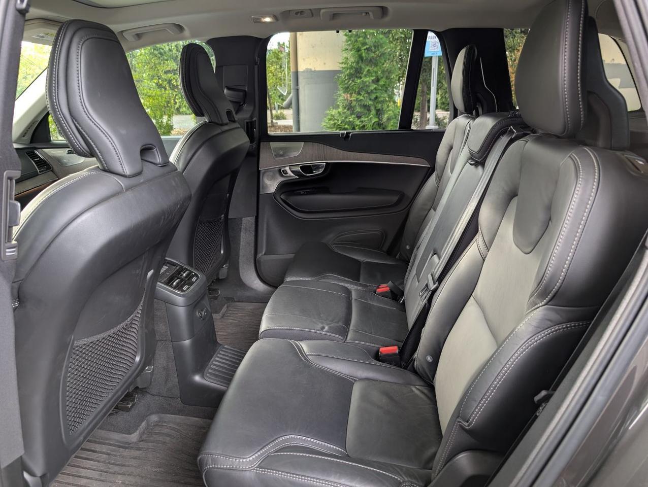2023 Volvo XC90 Recharge T8 AWD PHEV Hybrid ULTIMATE w/Bowers & Wilkins, Pilot Assist, Air Susp, Tow Hitch, Heated & Cooled S Portland OR