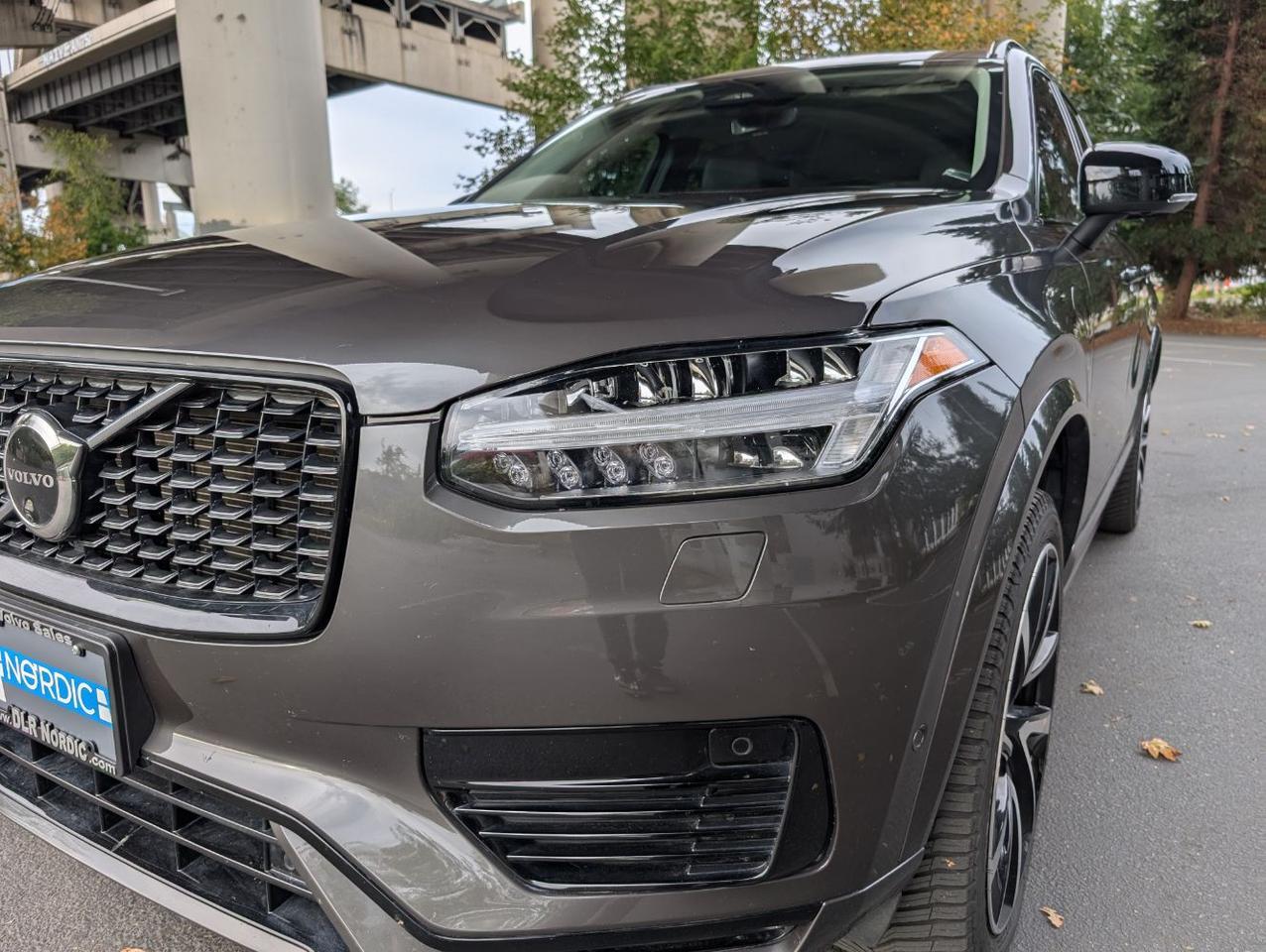 2023 Volvo XC90 Recharge T8 AWD PHEV Hybrid ULTIMATE w/Bowers & Wilkins, Pilot Assist, Air Susp, Tow Hitch, Heated & Cooled S Portland OR
