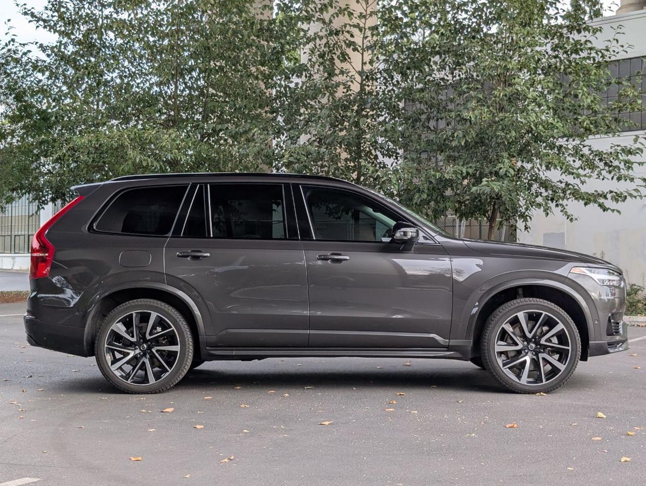 2023 Volvo XC90 Recharge T8 AWD PHEV Hybrid ULTIMATE w/Bowers & Wilkins, Pilot Assist, Air Susp, Tow Hitch, Heated & Cooled S Portland OR