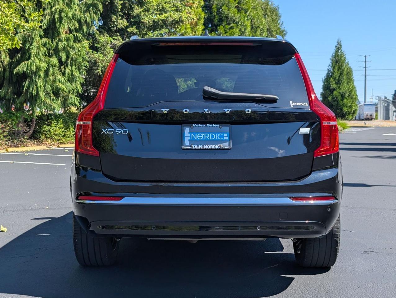2023 Volvo XC90 Recharge T8 PHEV Hybrid AWD PLUS | 455hp, 36mi EV Range, HK Premium Audio & 6-Pass Seating Portland OR