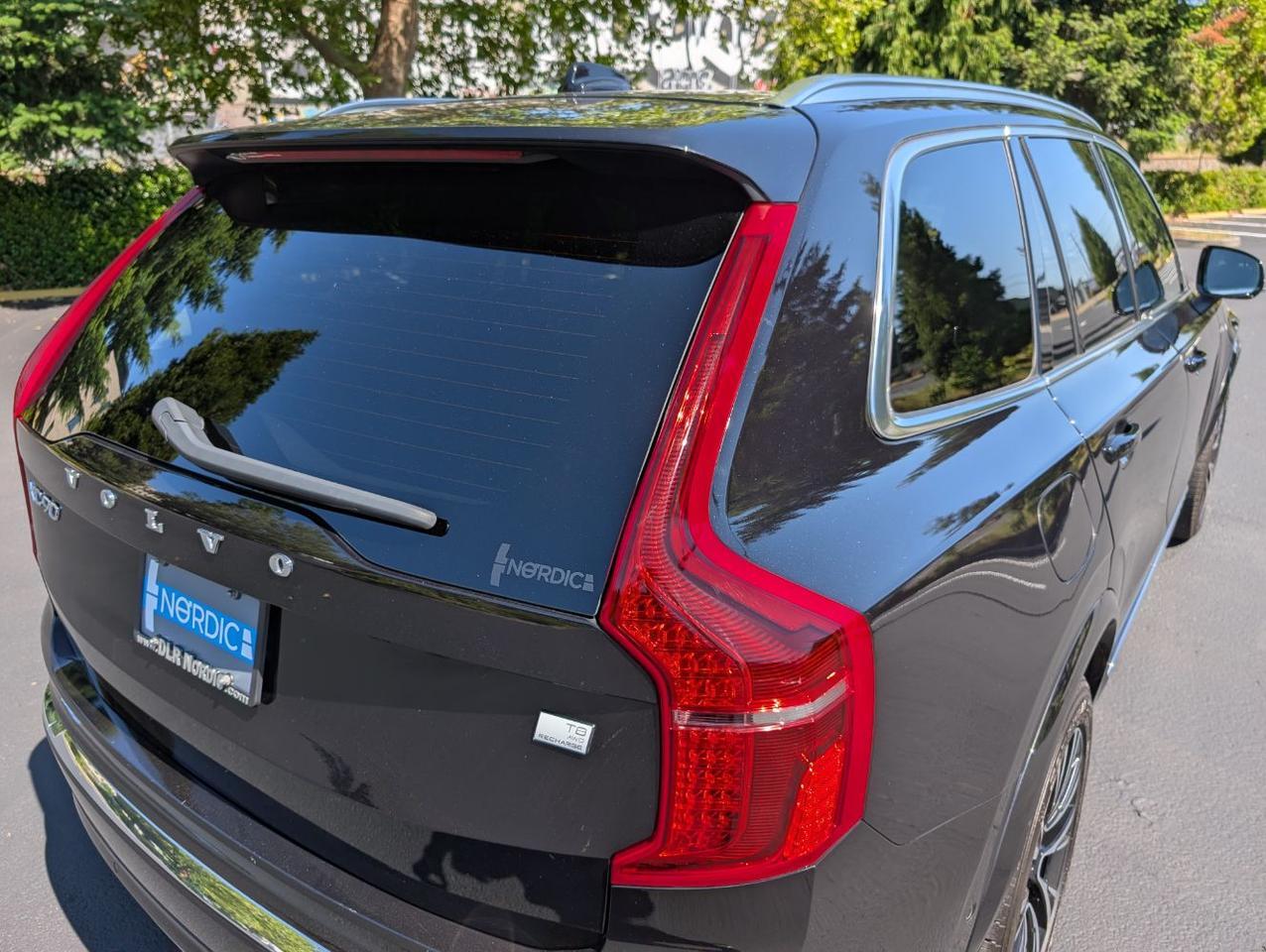 2023 Volvo XC90 Recharge T8 PHEV Hybrid AWD PLUS | 455hp, 36mi EV Range, HK Premium Audio & 6-Pass Seating Portland OR