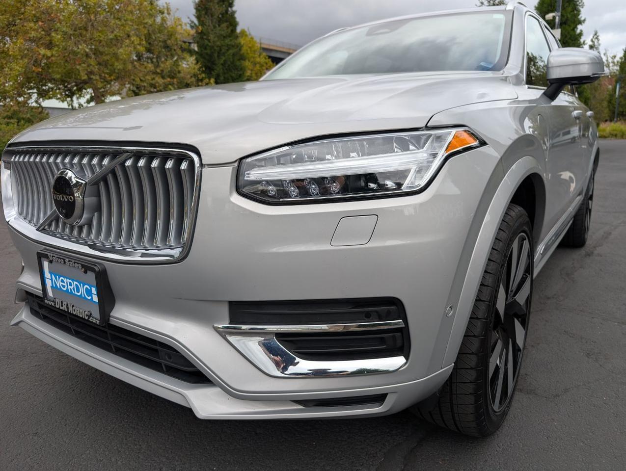 2023 Volvo XC90 Recharge T8 PHEV Hybrid PLUS | 455hp, 33mi EV, Harman Kardon, Pilot Assist, 360 Cam, 4 Heated Seats & Wheel Portland OR