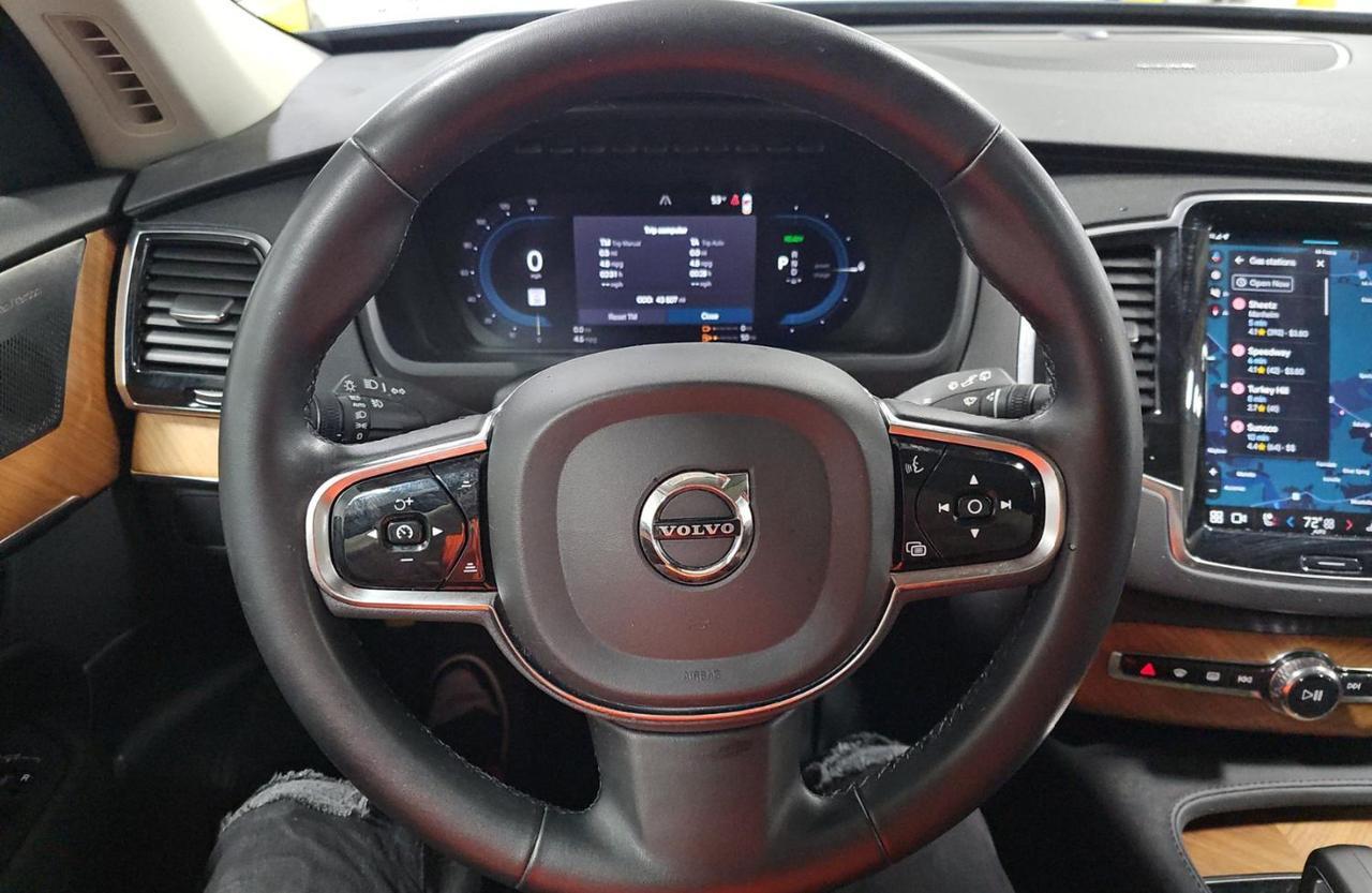 2023 Volvo XC90 Recharge T8 PHEV Hybrid PLUS | 455hp, HK Premium Audio, Pilot Assist, 360° Cam, 4 Heated Seats & Wheel Portland OR