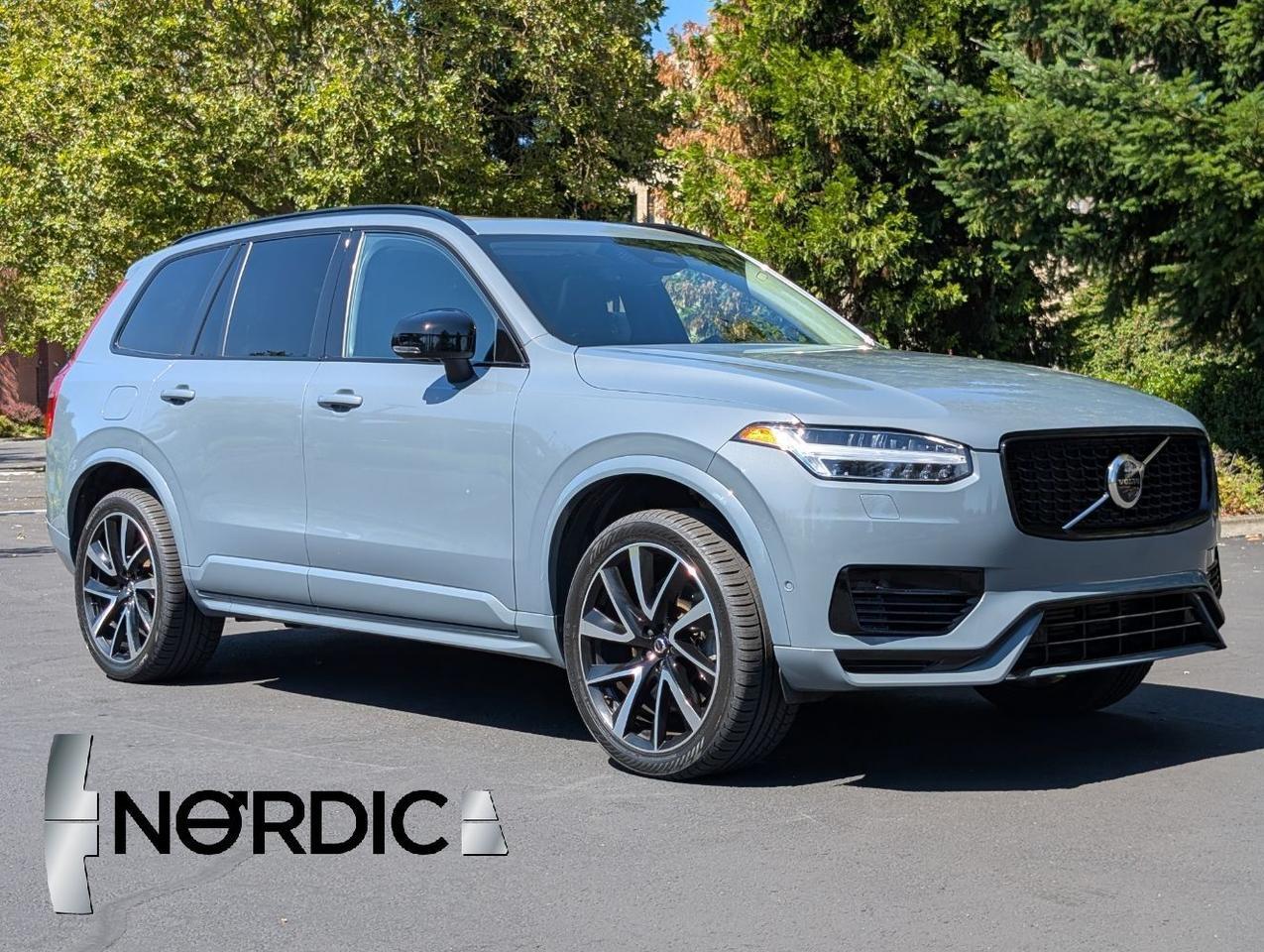 2023 Volvo XC90 Recharge T8 PHEV Hybrid PLUS | 455hp, HK Premium Audio, Pilot Assist, 4 Heated Seats & Wheel