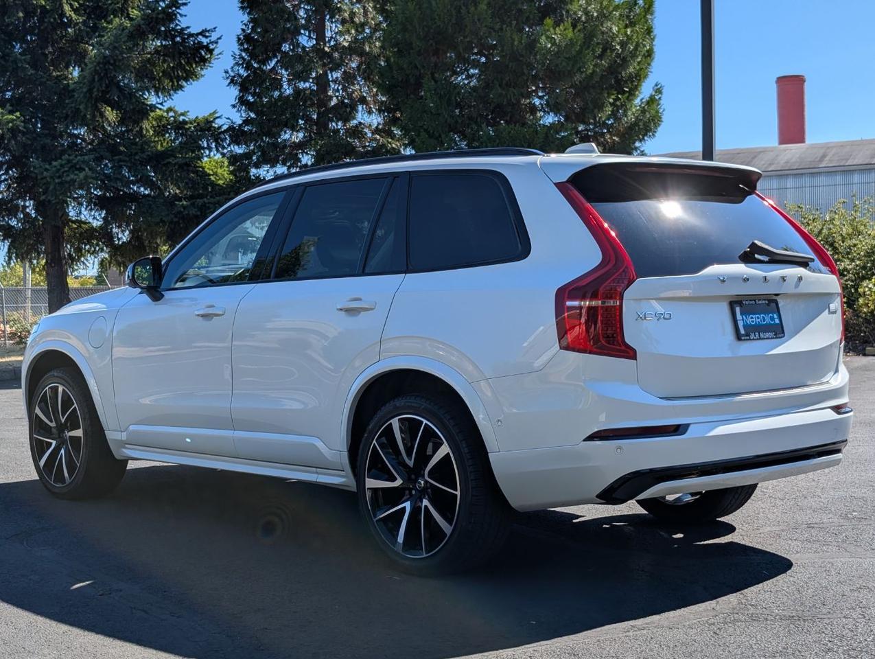 2023 Volvo XC90 Recharge T8 PHEV Hybrid ULTIMATE | 455hp, Dark Theme, HK Premium Audio, Heated-Cooled Seats Portland OR