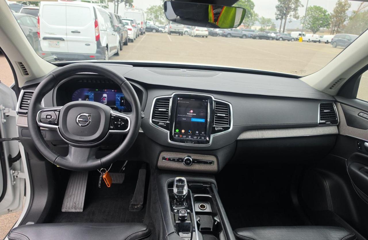 2023 Volvo XC90 Recharge T8 PHEV Hybrid ULTIMATE | 455hp, Dark Theme, HK Premium Audio, Heated-Cooled Seats Portland OR