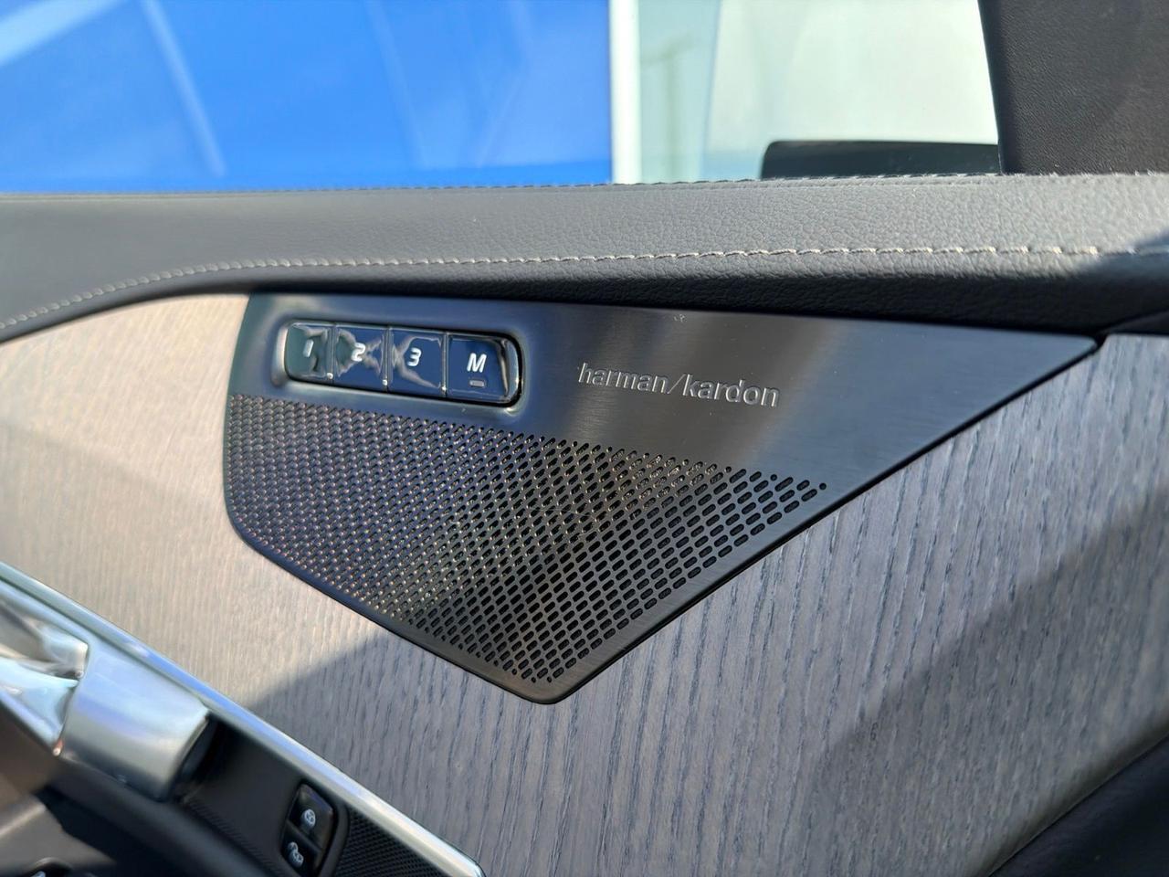 2023 Volvo XC90 Ultimate Bend OR