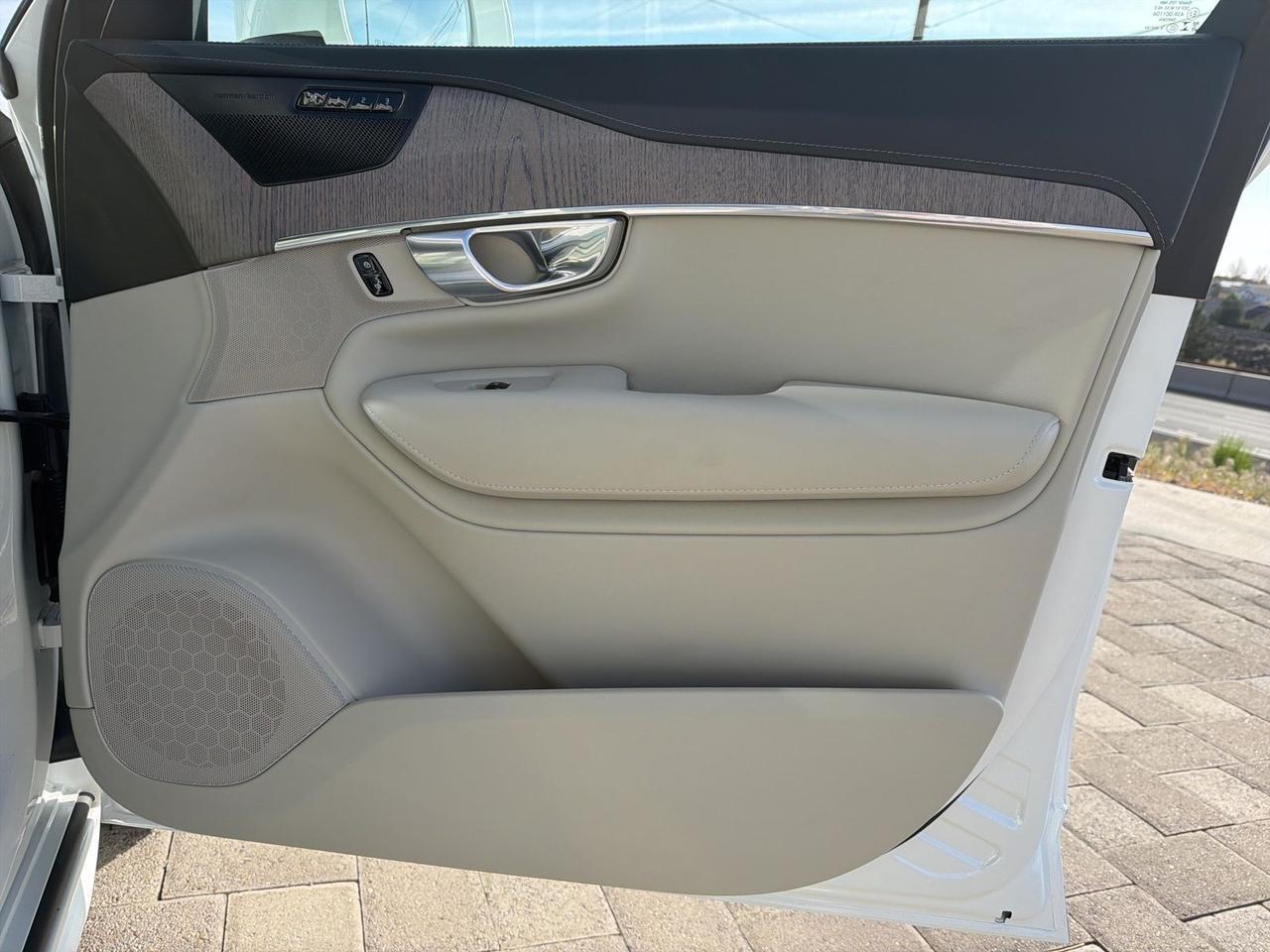 2023 Volvo XC90 Ultimate Bend OR