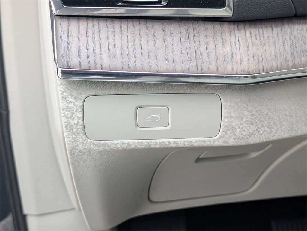 2023 Volvo XC90 Ultimate