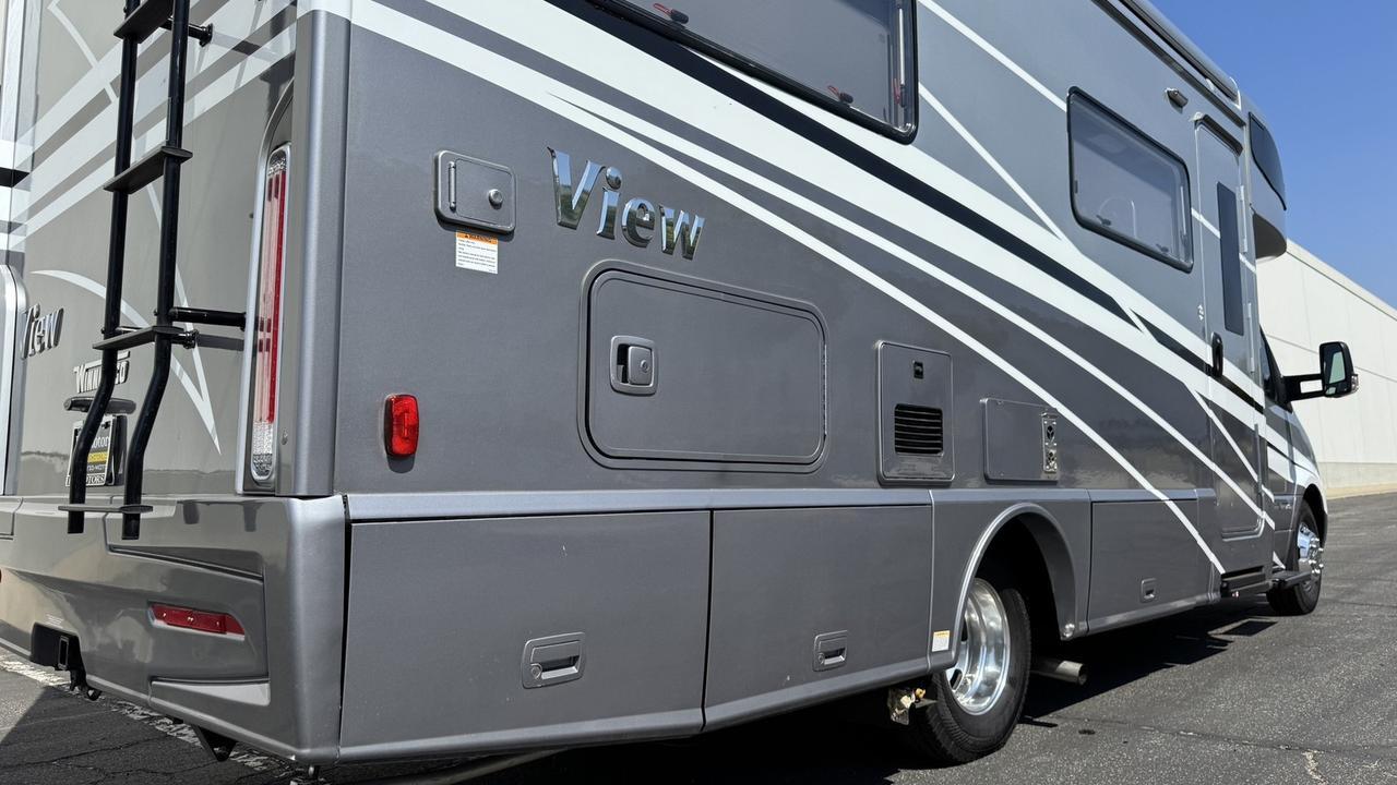 2023 Winnebago View 24J SLIDE OUT Anaheim Hills CA
