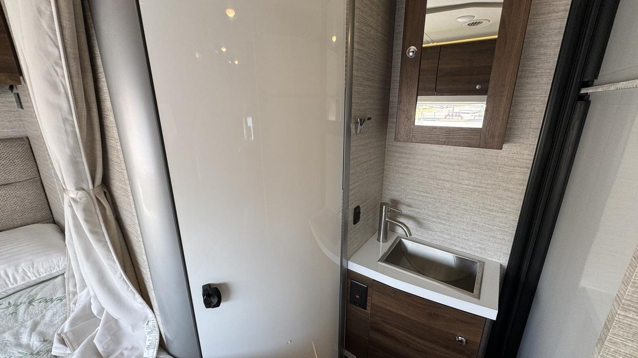 2023 Winnebago View 24J SLIDE OUT Anaheim Hills CA