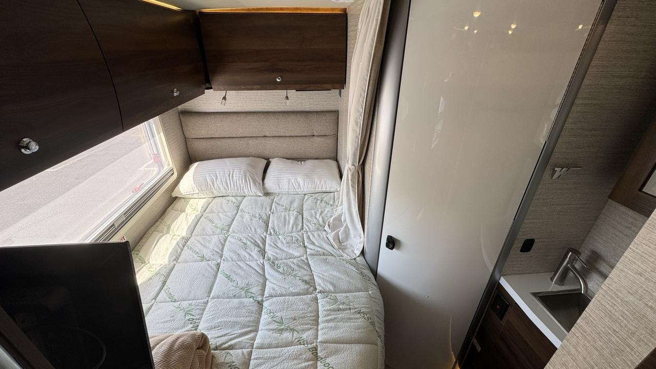 2023 Winnebago View 24J SLIDE OUT Anaheim Hills CA