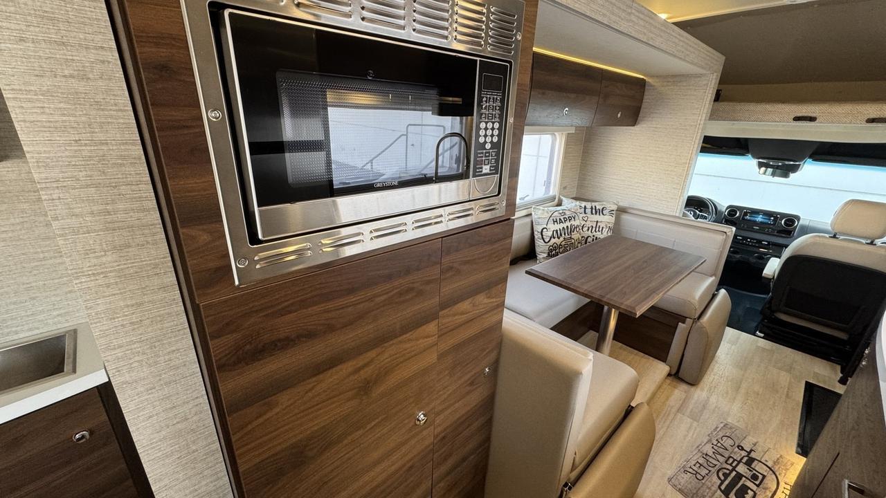 2023 Winnebago View 24J SLIDE OUT Anaheim Hills CA