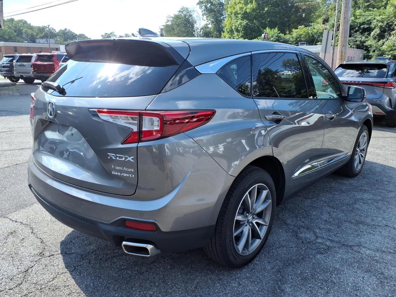 2024 Acura RDX SH-AWD w/Tech