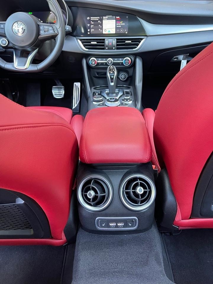 2024 Alfa Romeo Giulia Ti Orange MA