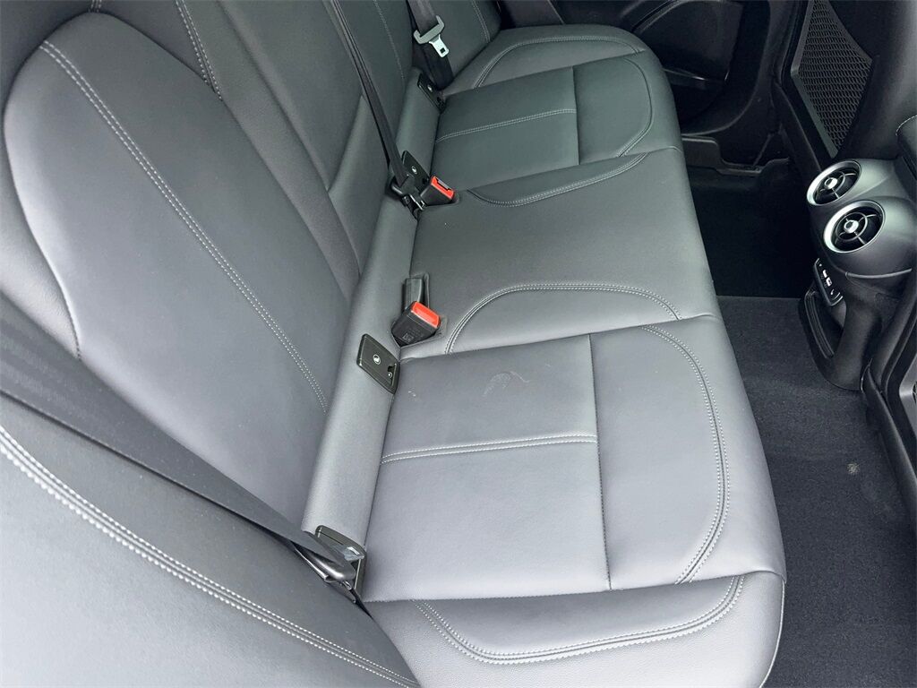 2024 Alfa Romeo Stelvio Sprint NAV,CAM,PANO,HTD STS,BLIND SPOT Plano TX