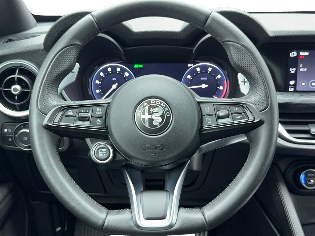 2024 Alfa Romeo Stelvio Sprint NAV,CAM,PANO,HTD STS,BLIND SPOT Plano TX