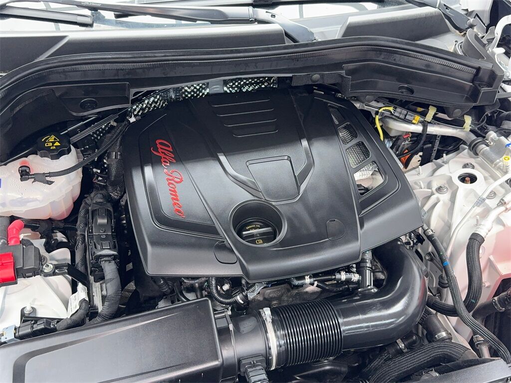 2024 Alfa Romeo Stelvio Sprint NAV,CAM,PANO,HTD STS,BLIND SPOT Plano TX