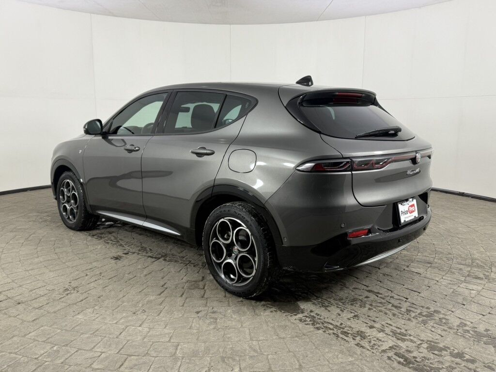 2024 Alfa Romeo Tonale Ti EAWD w/Power Moonroof Maumee OH