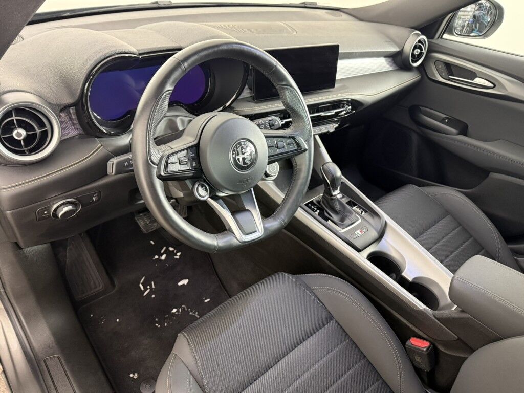 2024 Alfa Romeo Tonale Ti EAWD w/Power Moonroof Maumee OH