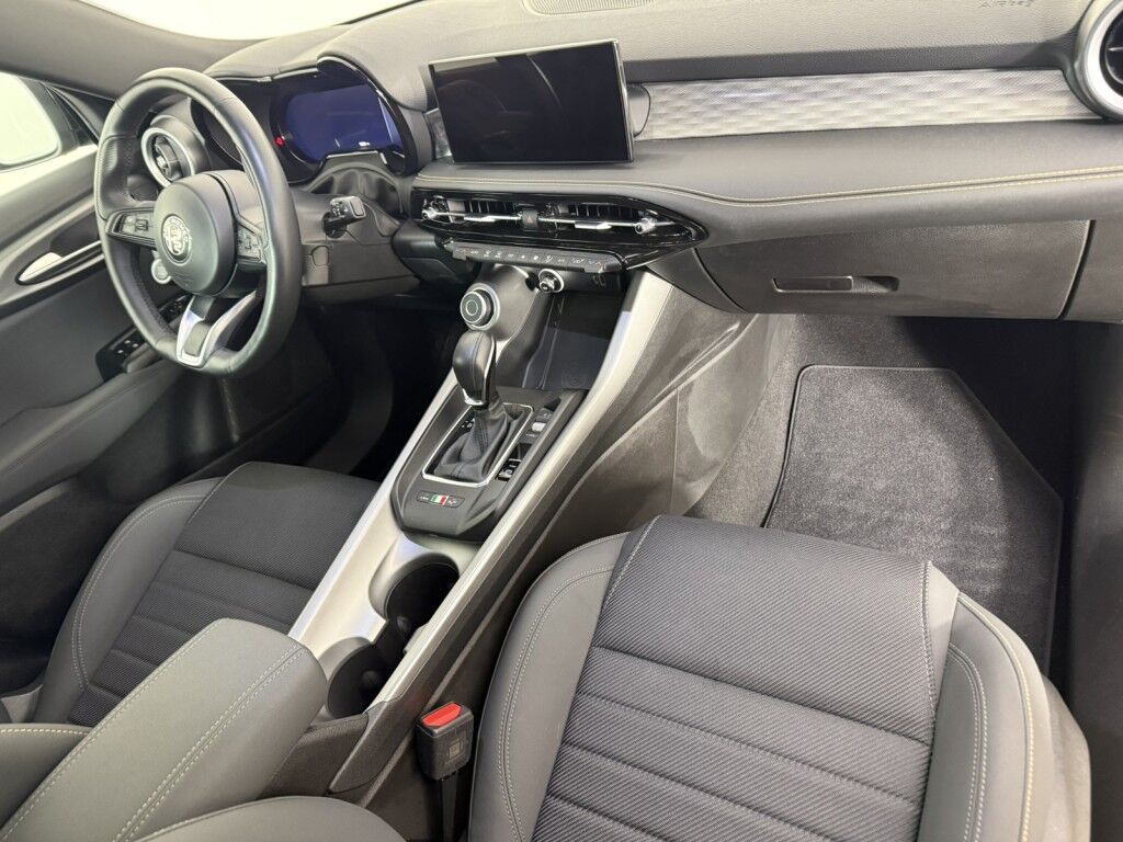 2024 Alfa Romeo Tonale Ti EAWD w/Power Moonroof Maumee OH