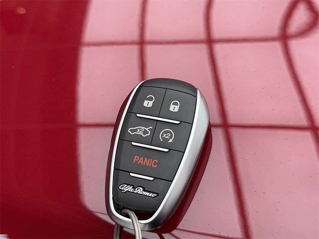 2024 Alfa Romeo Tonale Ti NAV,CAM,PANO,HTD STS,BLIND SPOT Plano TX
