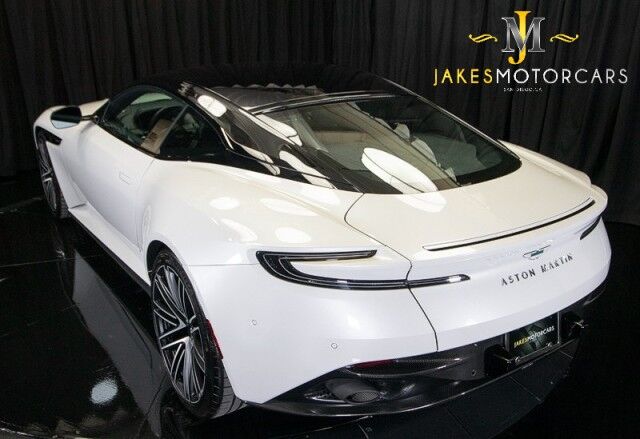 2024 Aston Martin DB12 Coupe ($329,800 MSRP!!) *ONLY 400 MILES* *$81,400 IN OPTIONS* *SAVE $90,000 OFF NEW* San Diego CA