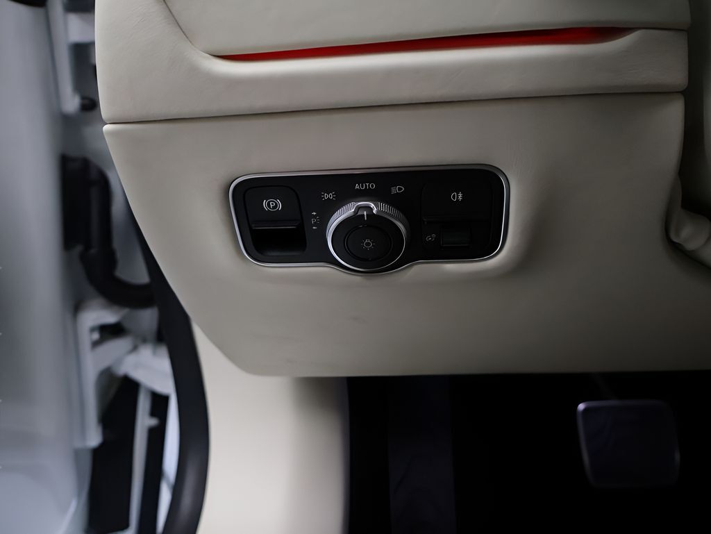 2024 Aston Martin DB12 Volante San Clemente CA