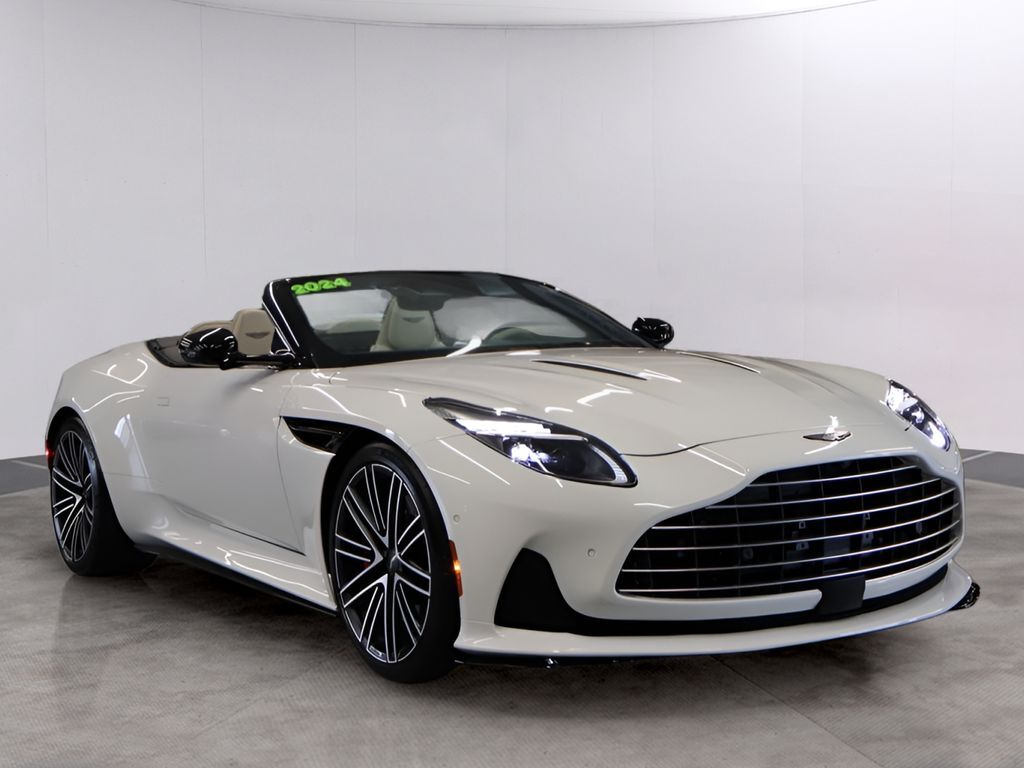 2024 Aston Martin DB12 Volante