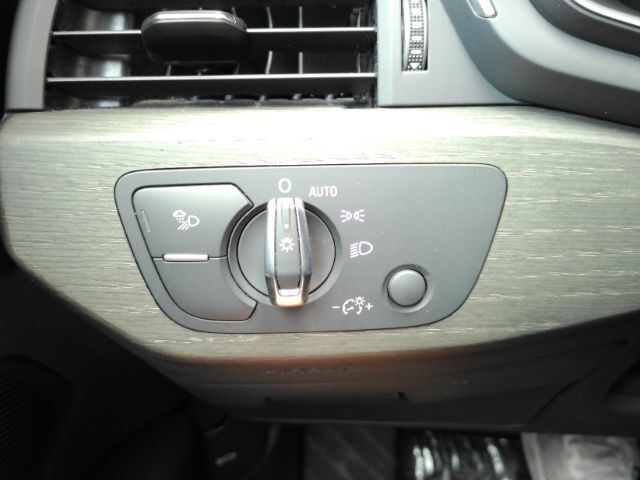 2024 Audi A4 Premium Plus 45 TFSI S line quattro S tronic Plano TX
