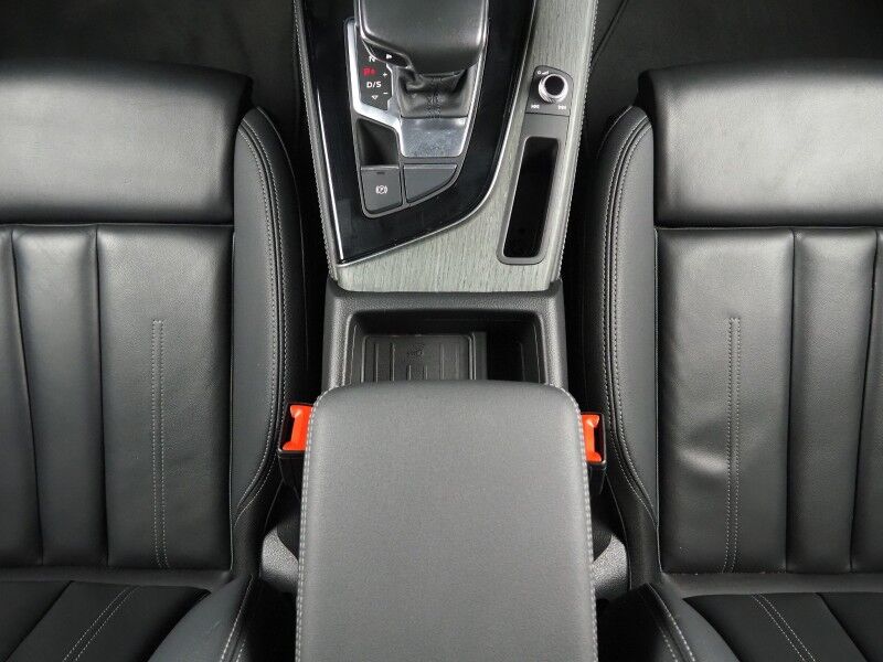 2024 Audi A4 S line Premium Plus 45 TFSI Quattro *NAVIGATION, VIRTUAL COCKPIT, ADAPTIVE CRUISE, SAFETY ALERTS, 360 VIEW CAMERAS, MOONROOF, LEATHER, HEATED SEATS/STEERING, ADVANCED KEY, BANG & OLUFSEN, WIRELESS CHARGING Round Rock TX