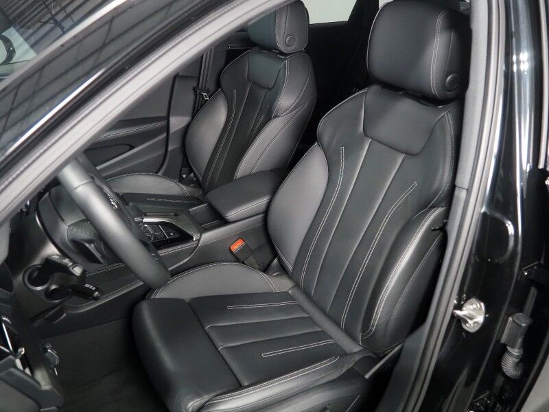 2024 Audi A4 S line Premium Plus 45 TFSI Quattro *NAVIGATION, VIRTUAL COCKPIT, ADAPTIVE CRUISE, SAFETY ALERTS, 360 VIEW CAMERAS, MOONROOF, LEATHER, HEATED SEATS/STEERING, ADVANCED KEY, BANG & OLUFSEN, WIRELESS CHARGING Round Rock TX