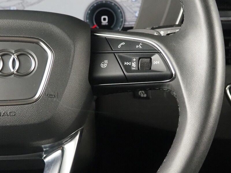 2024 Audi A4 S line Premium Plus 45 TFSI Quattro *NAVIGATION, VIRTUAL COCKPIT, ADAPTIVE CRUISE, SAFETY ALERTS, 360 VIEW CAMERAS, MOONROOF, LEATHER, HEATED SEATS/STEERING, ADVANCED KEY, BANG & OLUFSEN, WIRELESS CHARGING Round Rock TX
